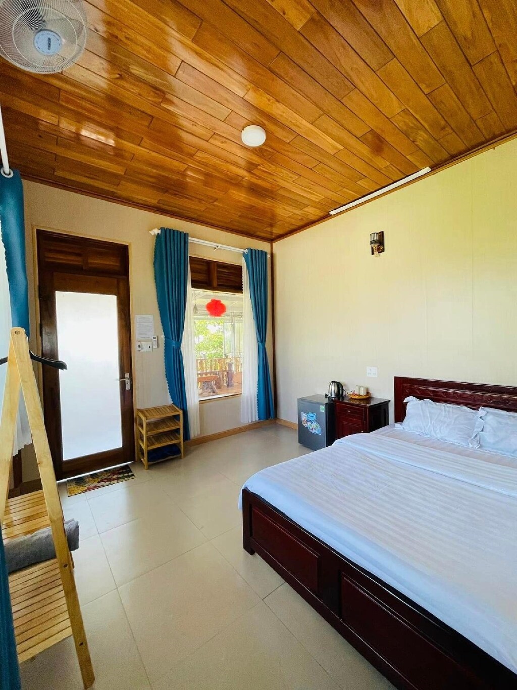 Phòng Giường Đơn 1m8 - Homes 4